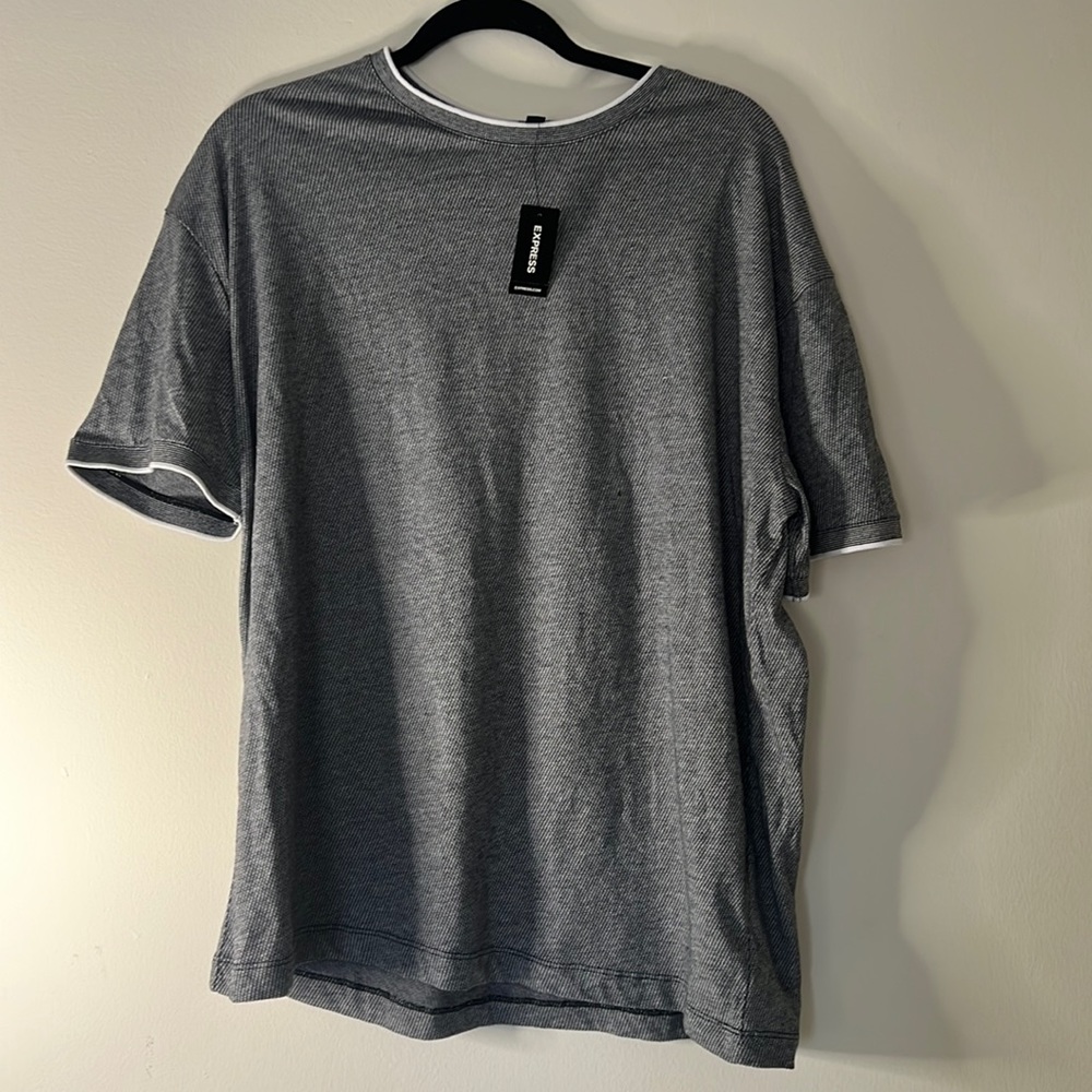 NEW WITH TAGS large men’s t shirt